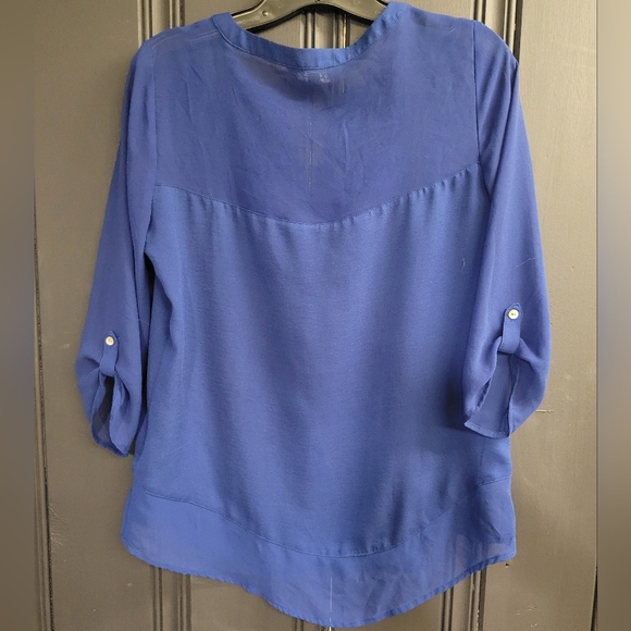 Express Women's Royal Blue Blouse - Picture 2 of 4